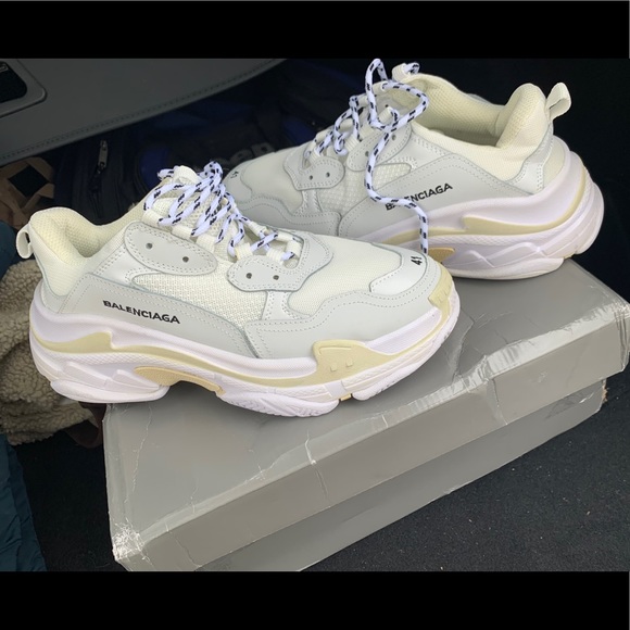 Balenciaga Triple White - Picture 3 of 3